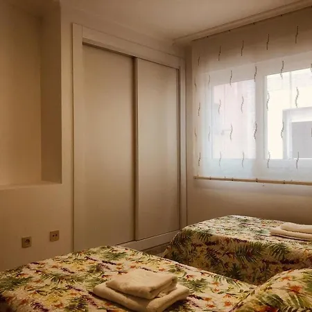 Centro - A 2 Min De Playa Silgar Apartment